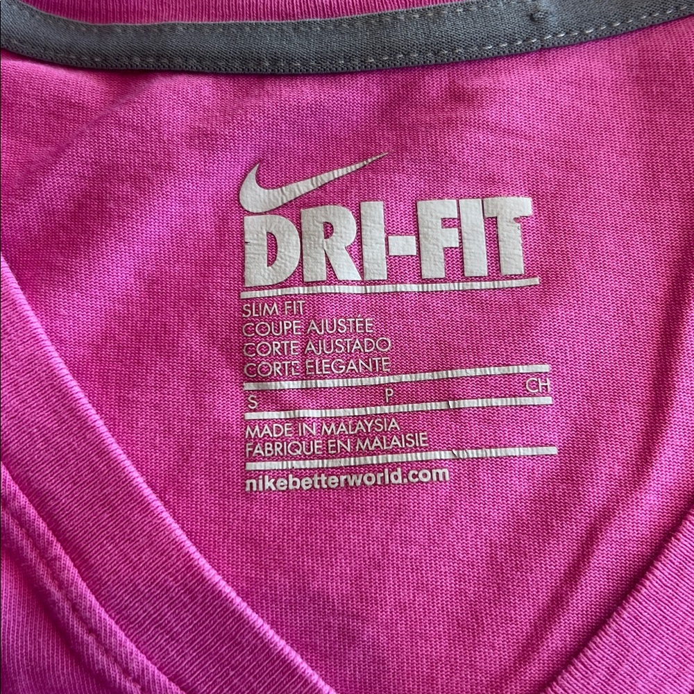 Womans Nike Dri-Fit slim fit V-Neck T-Shirt Running Wild small - Picture 2 of 6
